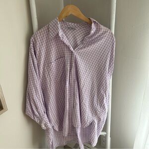 Oversized woman’s button up